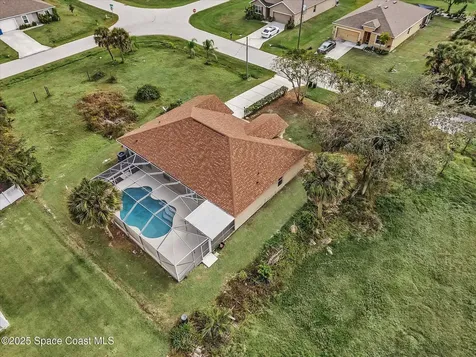 507 Fitzsimmons Street SW Palm Bay FL 32908