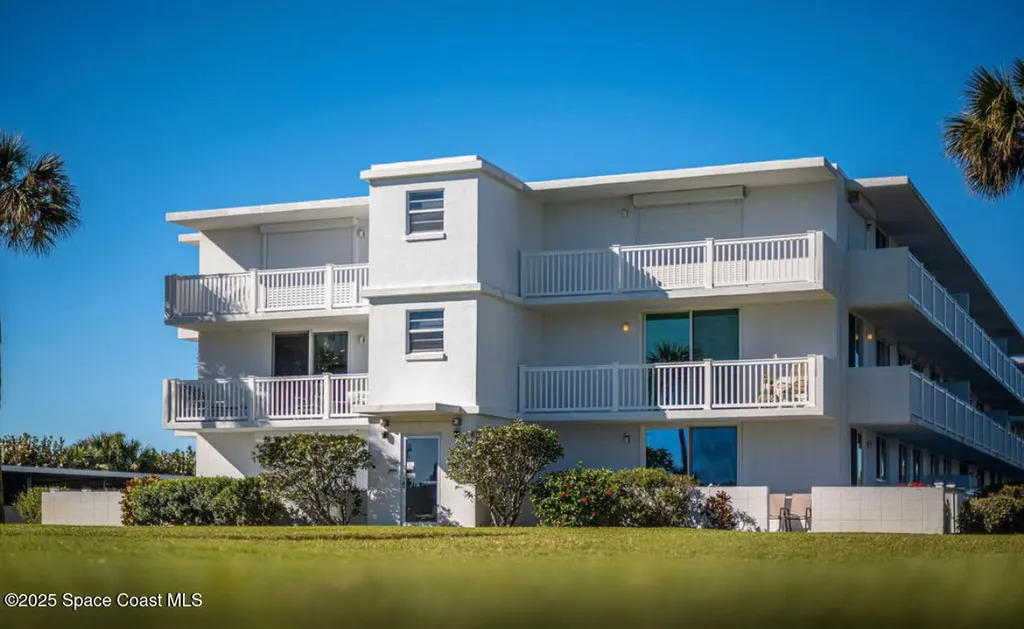 3190 N Atlantic Avenue Cocoa Beach FL 32931