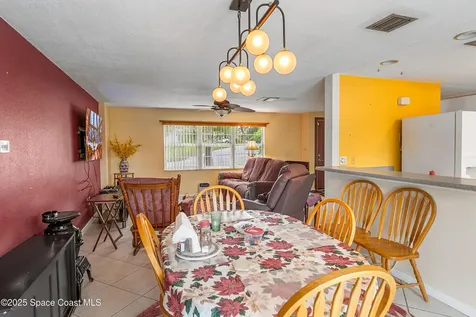 409 Lynn Avenue Melbourne FL 32935