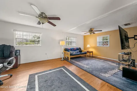 409 Lynn Avenue Melbourne FL 32935
