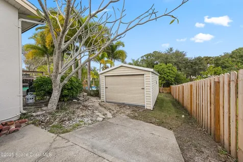 409 Lynn Avenue Melbourne FL 32935