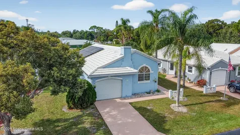 1924 Sugarberry Court NE Palm Bay FL 32905
