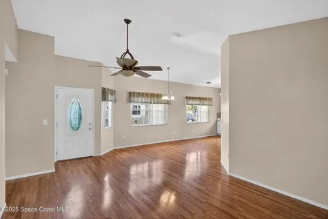 1924 Sugarberry Court NE Palm Bay FL 32905