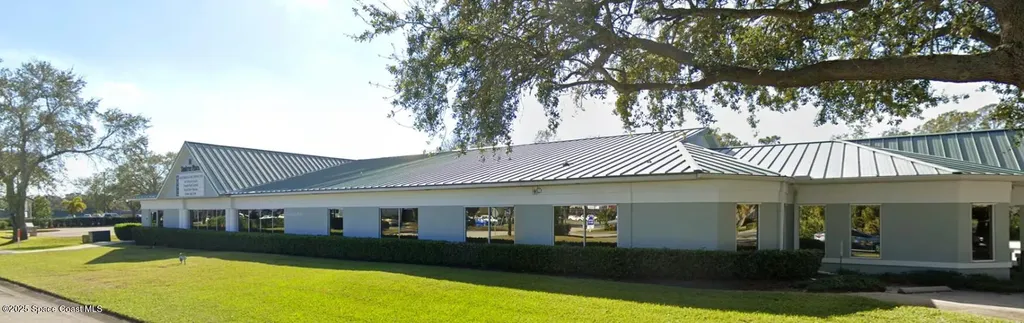14 Suntree Place Melbourne FL 32940