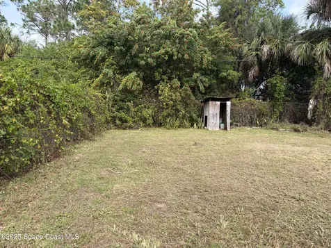1013 Wacona Street SE Palm Bay FL 32909