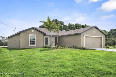 481 Buffum Avenue NE Palm Bay FL 32907
