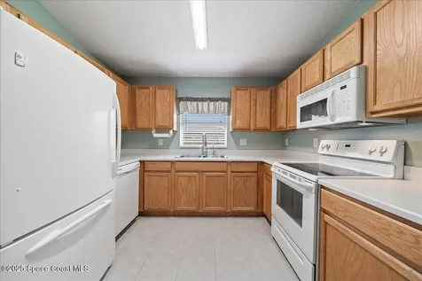 433 Haleybury Street SW Palm Bay FL 32908