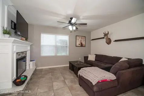 583 Octavius Road SW Palm Bay FL 32908