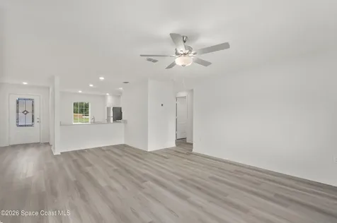 191 Ensenada Street SE Palm Bay FL 32909