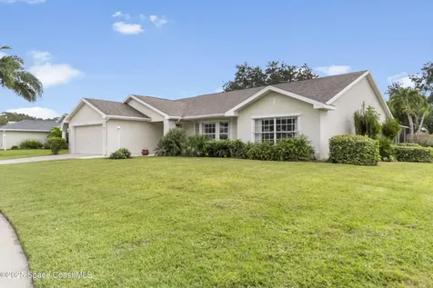 5155 3rd Manor Vero Beach FL 32968