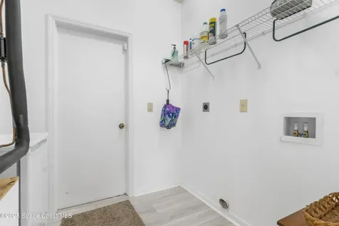 5155 3rd Manor Vero Beach FL 32968