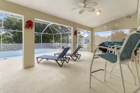 5155 3rd Manor Vero Beach FL 32968