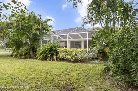 5155 3rd Manor Vero Beach FL 32968