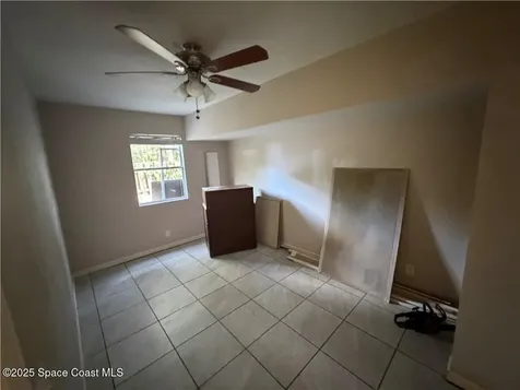 2526 4th Street Vero Beach FL 32968