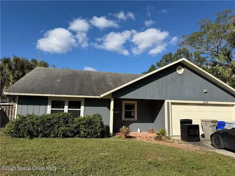 2526 4th Street Vero Beach FL 32968