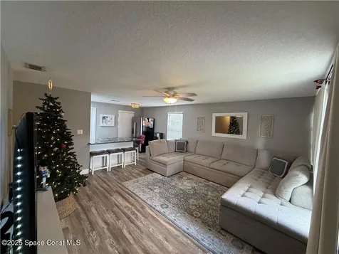 161 21st Avenue Vero Beach FL 32962
