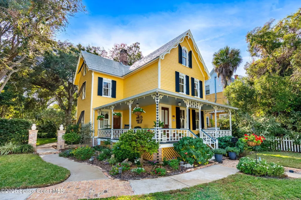 27 Barton Avenue Rockledge FL 32955
