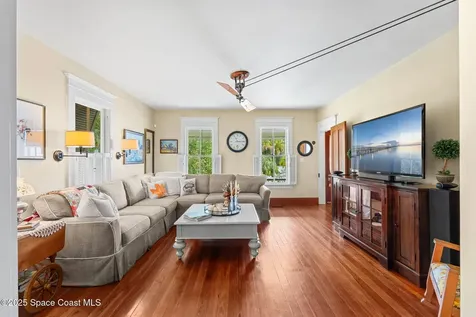 27 Barton Avenue Rockledge FL 32955