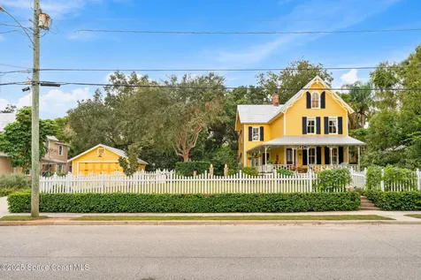 27 Barton Avenue Rockledge FL 32955