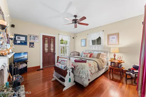 27 Barton Avenue Rockledge FL 32955