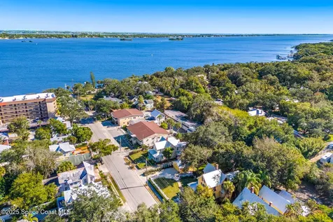 27 Barton Avenue Rockledge FL 32955
