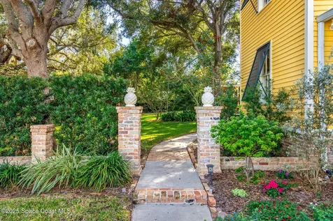 27 Barton Avenue Rockledge FL 32955