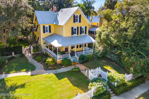 27 Barton Avenue Rockledge FL 32955
