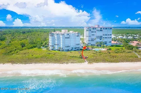 3880 N A1a Hutchinson Island FL 34949