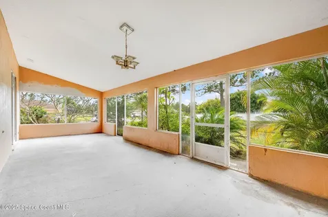 2898 Hagdom Avenue SE Palm Bay FL 32909