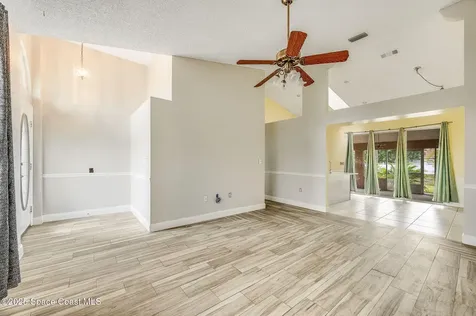 2898 Hagdom Avenue SE Palm Bay FL 32909