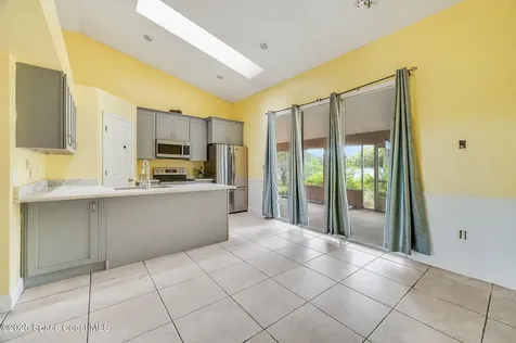 2898 Hagdom Avenue SE Palm Bay FL 32909