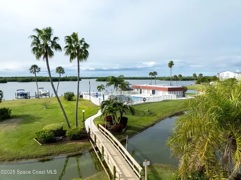 800 S Brevard Avenue Cocoa Beach FL 32931