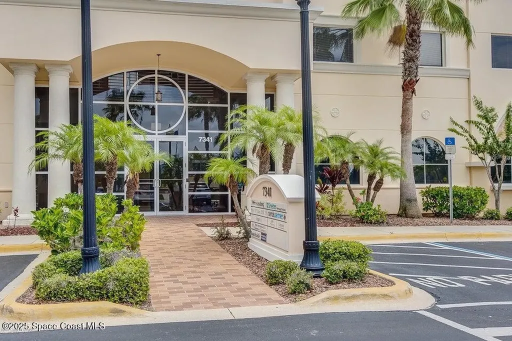 7341 Office Park Place Melbourne FL 32940