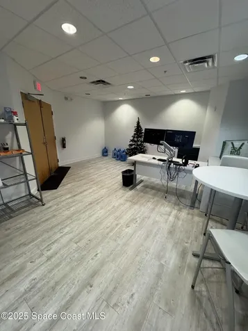 7341 Office Park Place Melbourne FL 32940