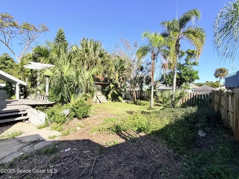 43 S Hollywood Avenue Daytona Beach FL 32118