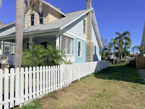 43 S Hollywood Avenue Daytona Beach FL 32118