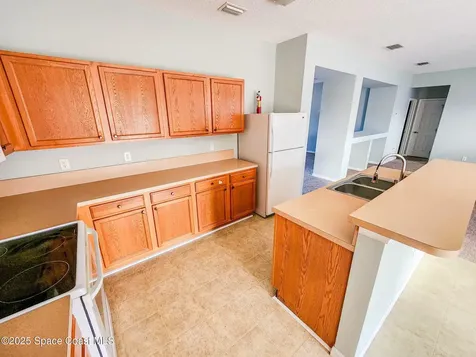 1421 Halstead Avenue NW Palm Bay FL 32907