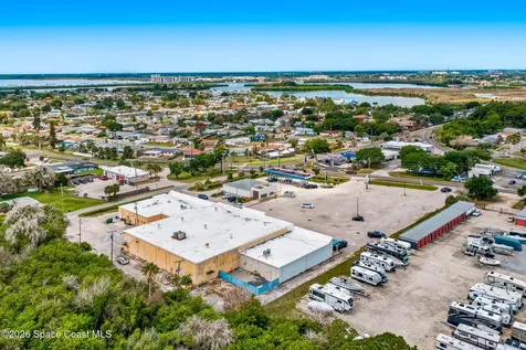880 N Banana River Dr Drive Merritt Island FL 32952
