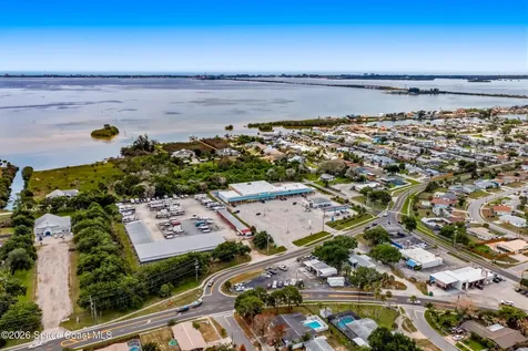 880 N Banana River Dr Drive Merritt Island FL 32952