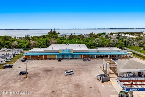 880 N Banana River Dr Drive Merritt Island FL 32952
