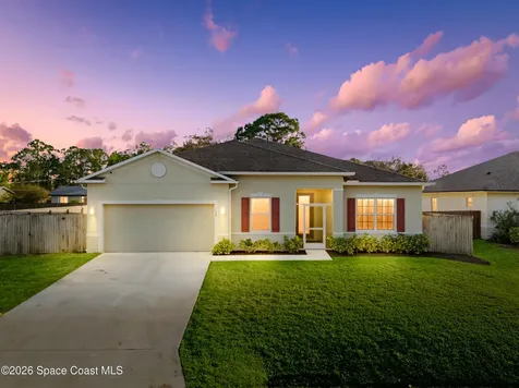 138 Cameron Street SE Palm Bay FL 32909