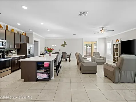 138 Cameron Street SE Palm Bay FL 32909