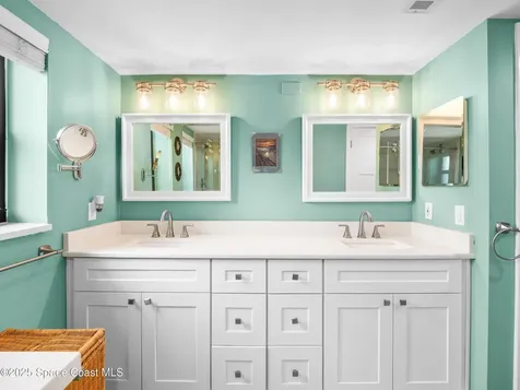 5055 Dixie Highway NE Palm Bay FL 32905