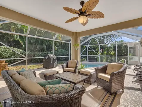 973 E 13th Square Vero Beach FL 32960