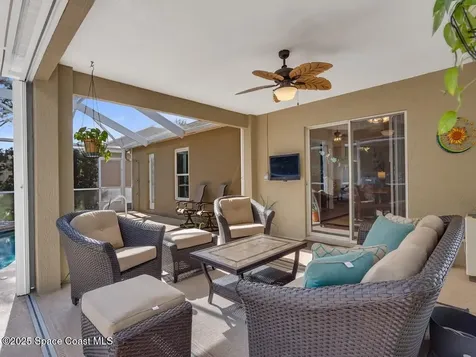 973 E 13th Square Vero Beach FL 32960