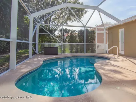 973 E 13th Square Vero Beach FL 32960