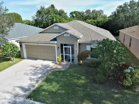 973 E 13th Square Vero Beach FL 32960