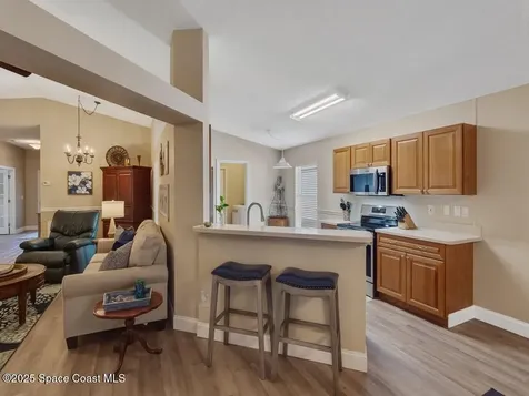 973 E 13th Square Vero Beach FL 32960