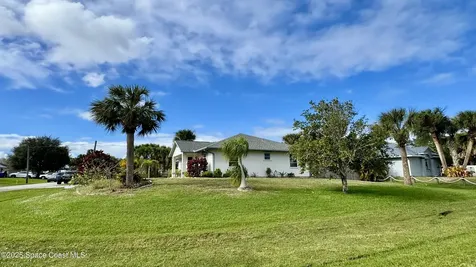 175 Chaloupe Terrace Sebastian FL 32958