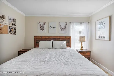 513&515 Ronnie Drive Indian Harbour Beach FL 32937